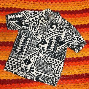 Hilo hattie black and white Hawaiian Shirt